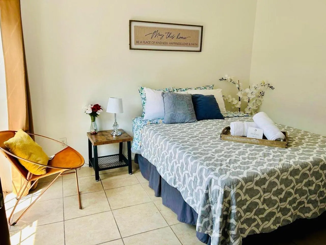 Apartamento Emerald Homes Tampa Airport! Mi Casa Es Tu Casa!