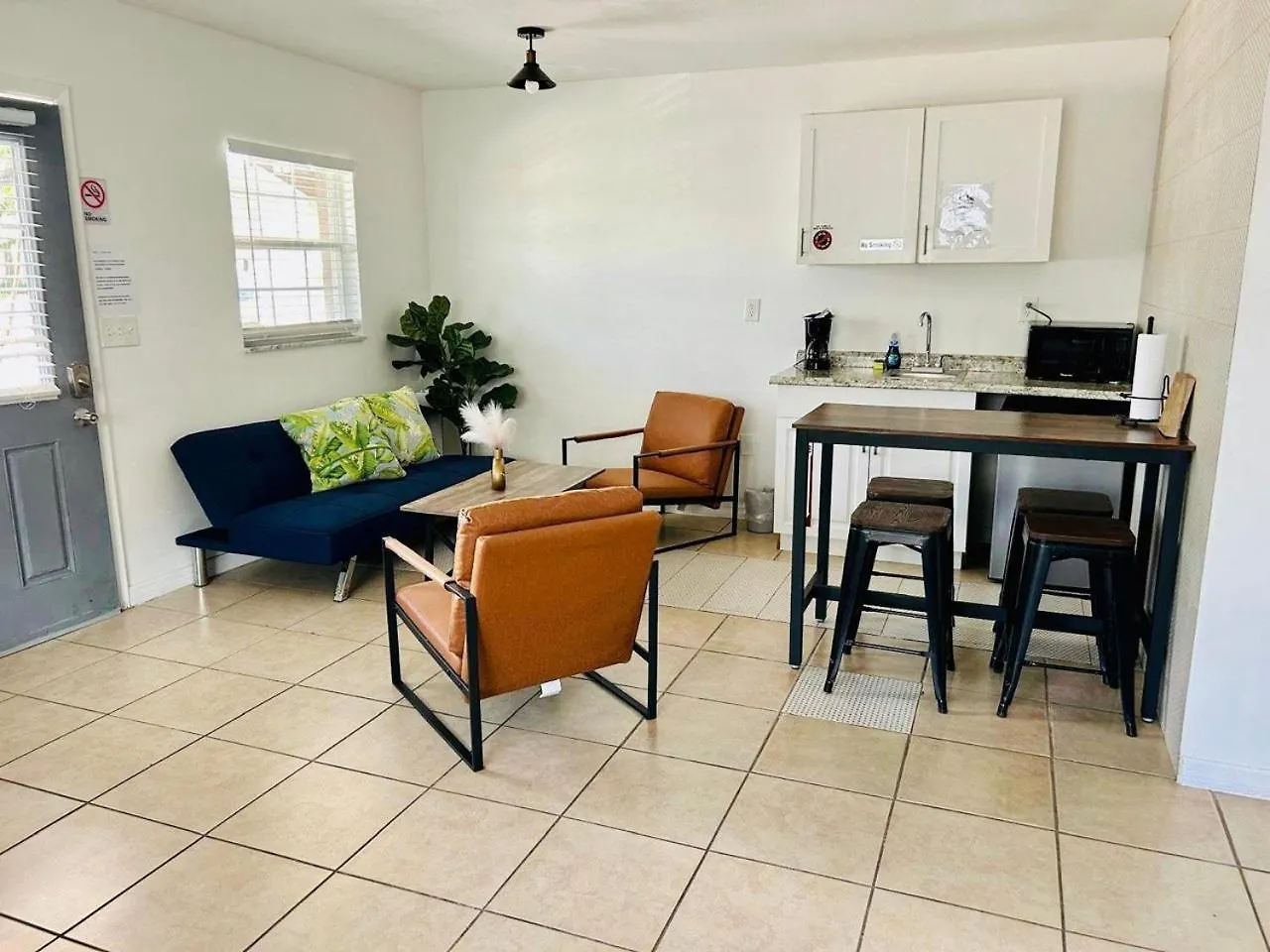 Apartamento Emerald Homes Tampa Airport! Mi Casa Es Tu Casa!