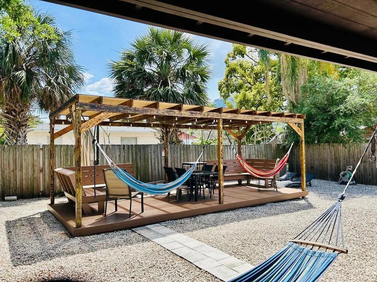 Mi Casa Es Tu Casa, Airport Suites Tampa