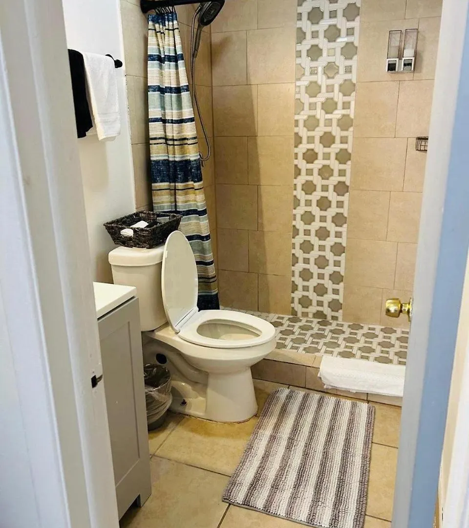 Mi Casa Es Tu Casa, Airport Suites Tampa Holiday home